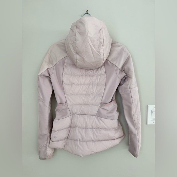 Lululemon Down For It All Jacket in Porcelain Pink size 6 - Picture 10 of 15